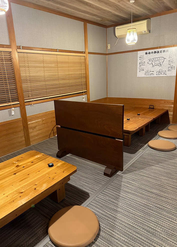 六白大村店お座敷